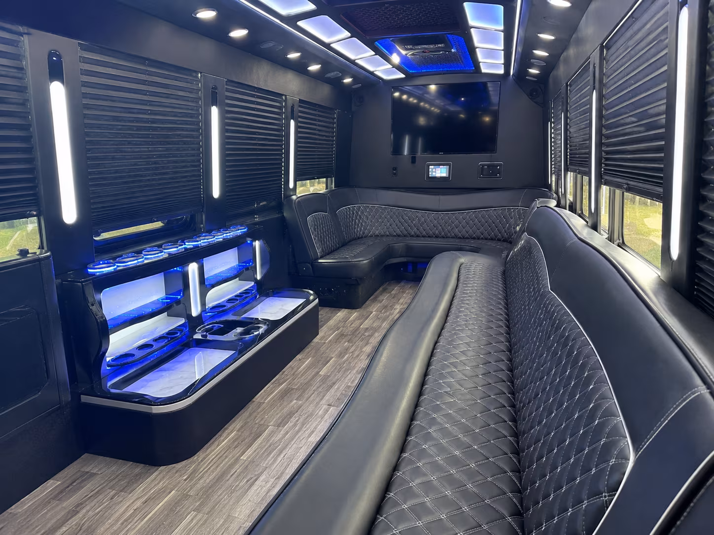dallas corporate party bus rental