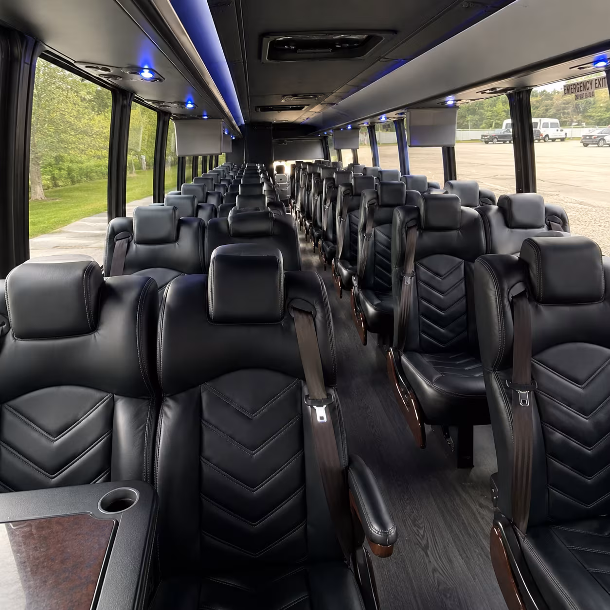 how is a bus rental actually priced in dallas is it by the hour the mile or something else