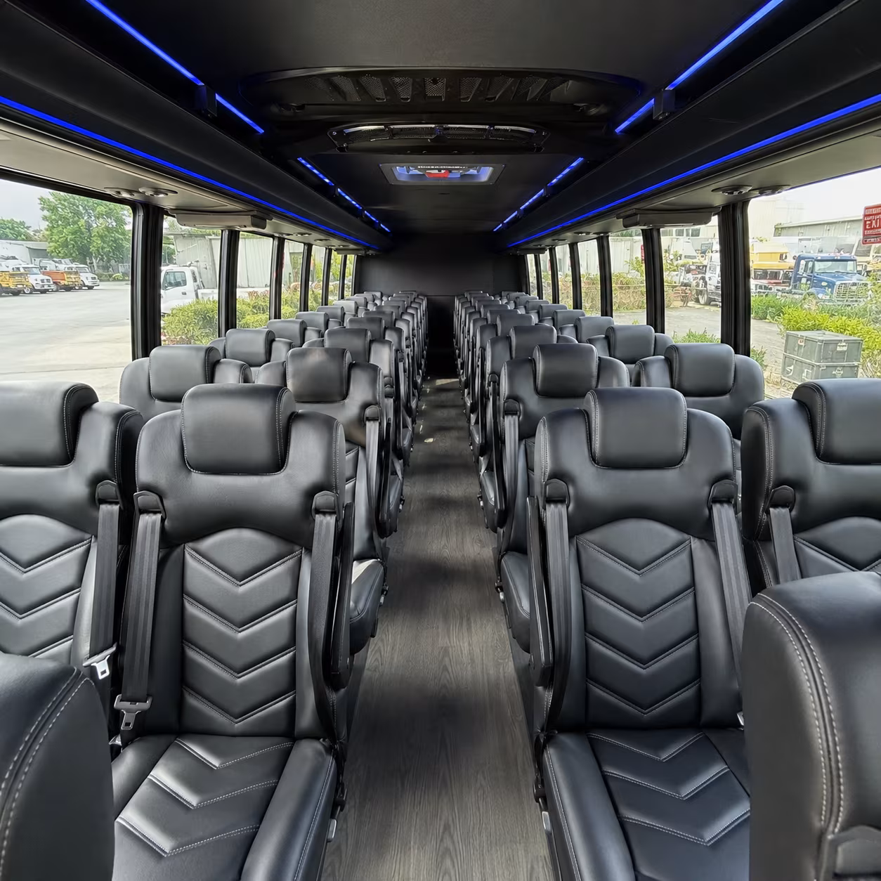minibus rentals for small group wine tours in the dallas area
