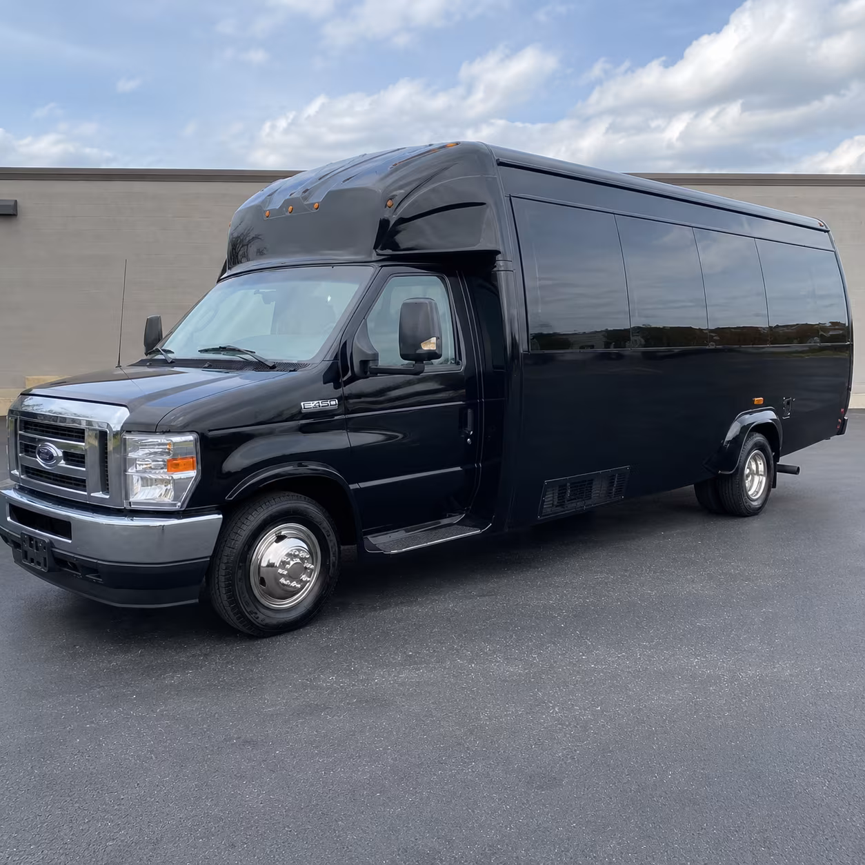party buses to dallas stars and mavericks games at american airlines center