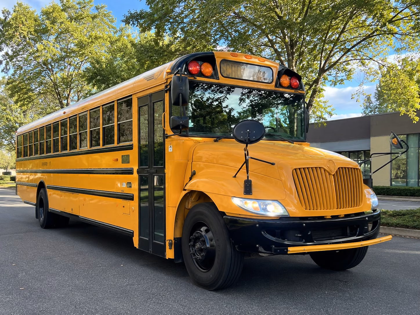 school bus rentals for fair park and sixth floor museum field trips