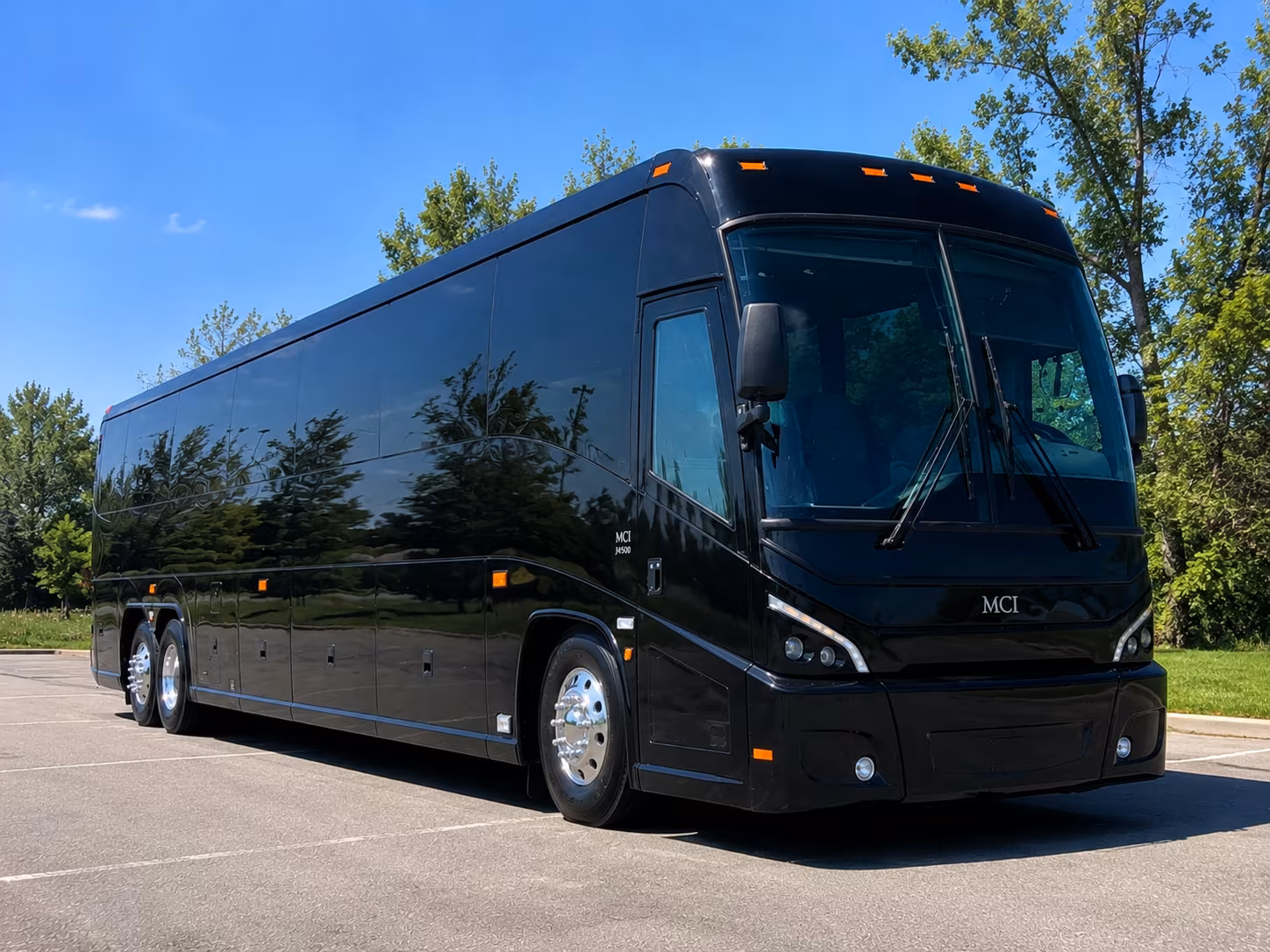 shuttle buses for texas national guard and reserve training in north texas