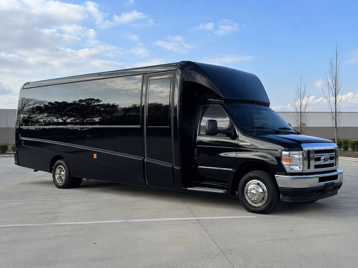 shuttle buses to dickies arena concerts in fort worth